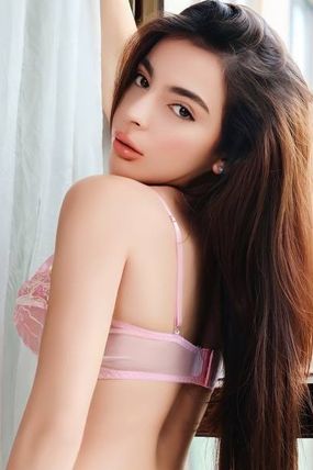 Lenta Brazilian Escort in West Kensington