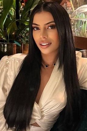 Mannu Brazilian Escort in Bond Street