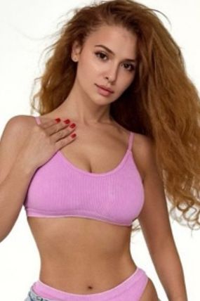 Kiss Russian Escort in Outcalls Only