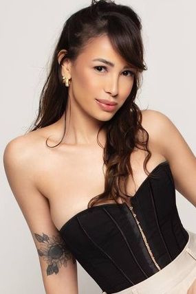 Ozelia Brazilian Escort in Edgware Road