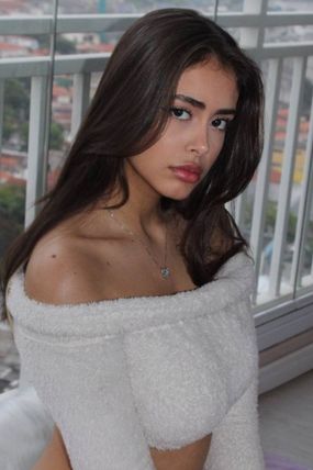 Cree Brazilian Escort in Earl's Court