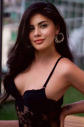Esenya Mexican Escort in Nine Elms