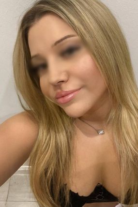 Tosha Review, 21 years old, Polish, Earl's Court