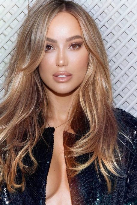 Lerali - Escort Girl in South Kensington London