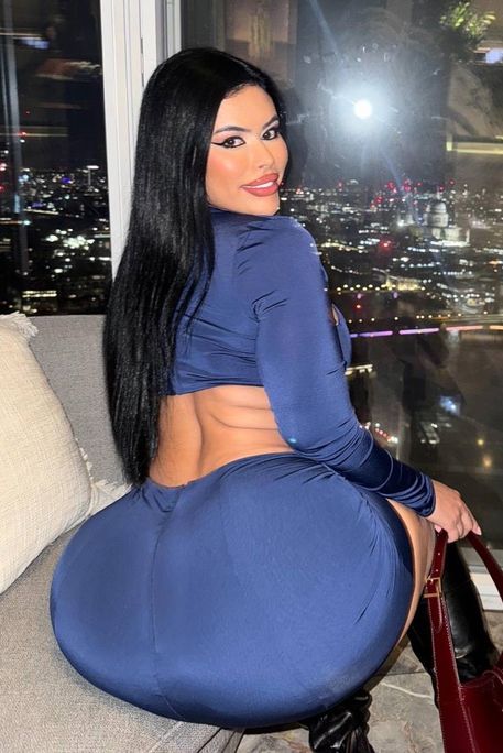 Bella Sadim - Escort Girl in Sloane Square London