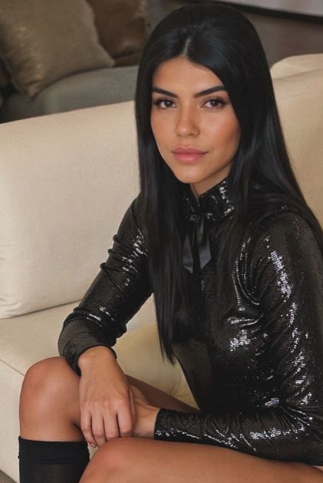 Lally - Escort Girl in Bond Street London