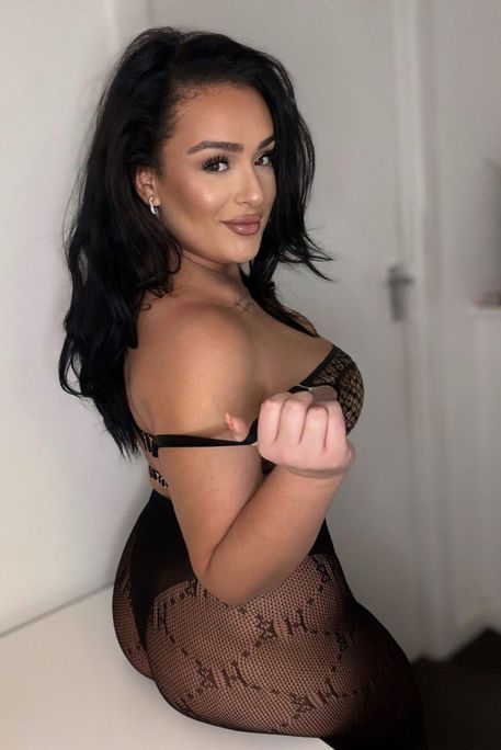 Candy - Escort Girl in Paddington London