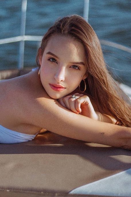 Derry - Escort Girl in Earl's Court London