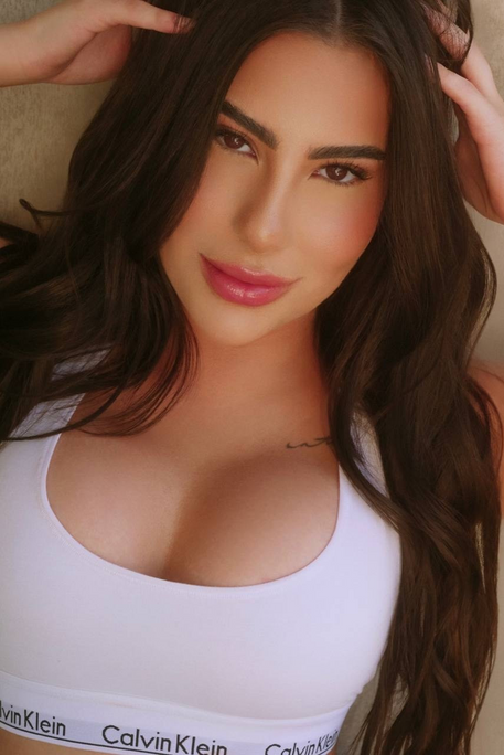 Yasmin - Escort Girl in Marylebone London
