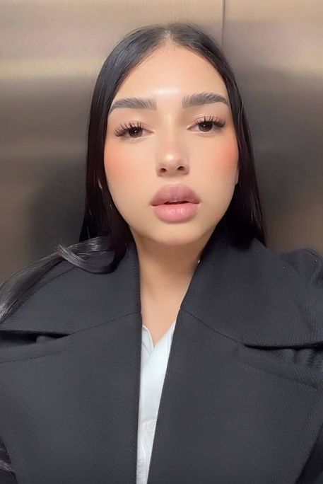 Becasu - Escort Girl in St. James's Park London