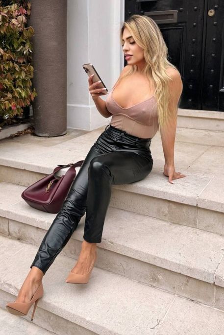 Bamerta - Escort Girl in Edgware Road London