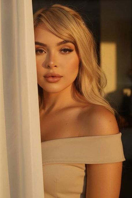 Colenia - Escort Girl in Earl's Court London