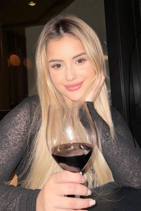 Billa - Escort Girl in Marylebone London