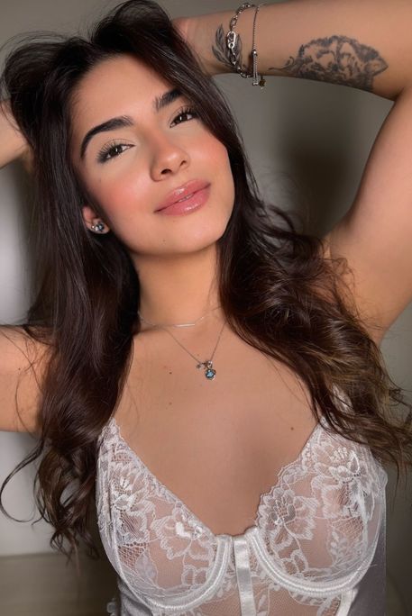 Doretta - Escort Girl in Knightsbridge London