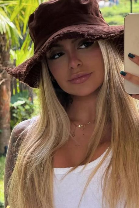 Elvin - Escort Girl in Goodge Street London