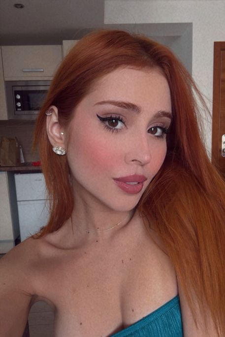 Vilossa - Escort Girl in West Brompton London