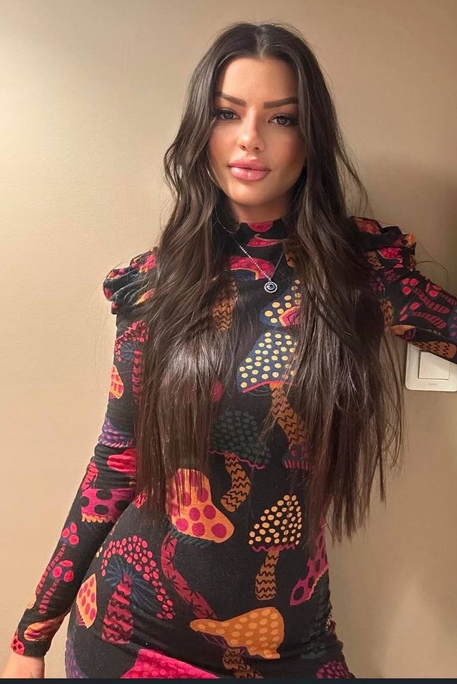 Bravo - Escort Girl in Edgware Road London