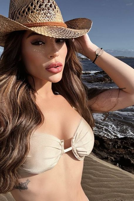 Alpine - Escort Girl in Paddington London