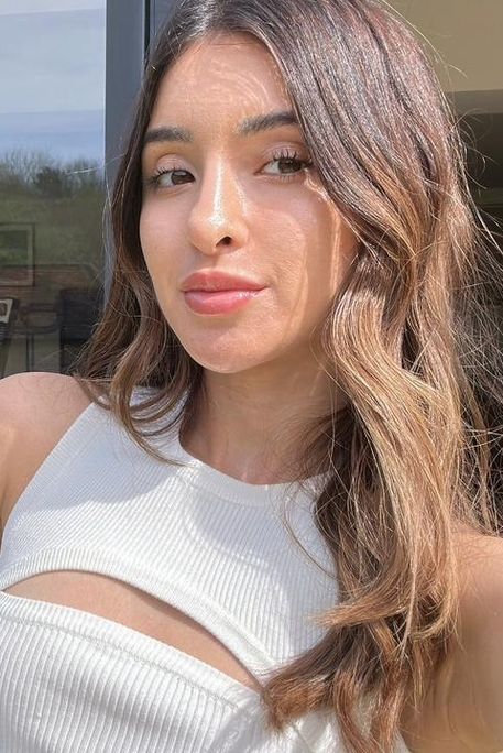 Hora - Escort Girl in Earl's Court London