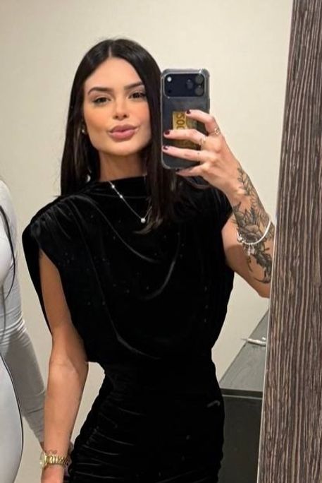 Miabella - Escort Girl in Hammersmith London