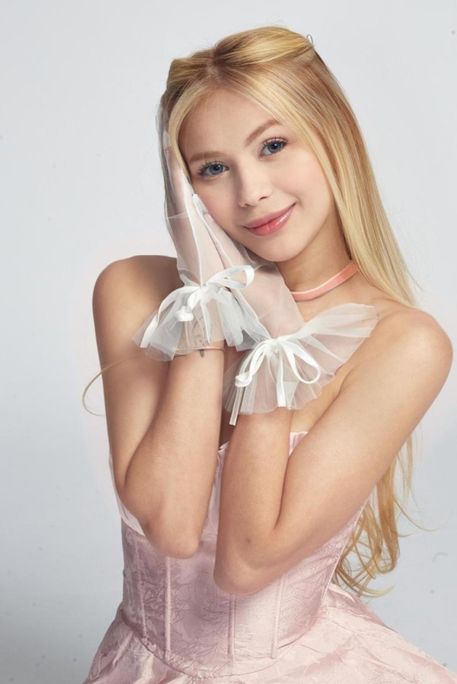 Arneb - Escort Girl in Earl's Court London