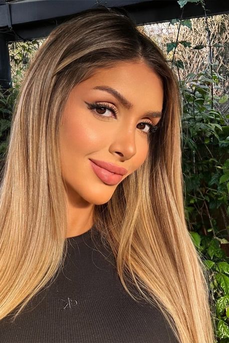 Aldona - Escort Girl in Earl's Court London