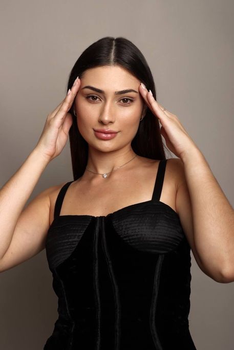 Peppermint - Escort Girl in Baker Street London