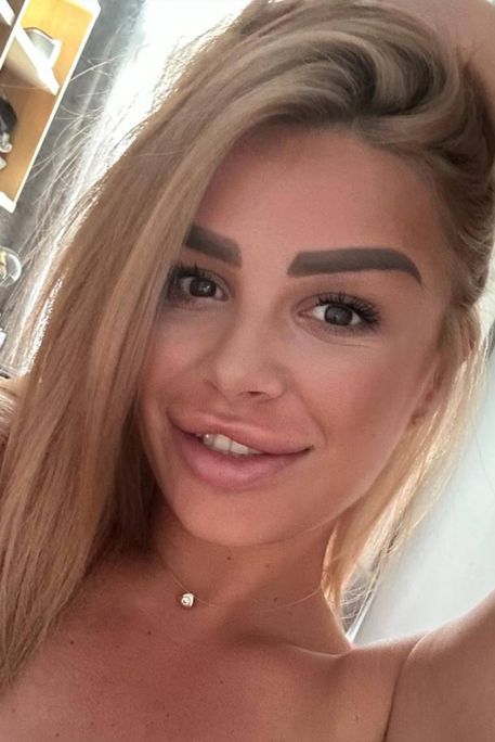 Jovita - Escort Girl in Earl's Court London