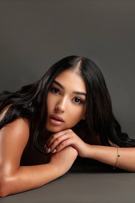 Becasu - Escort Girl in St. James's Park London