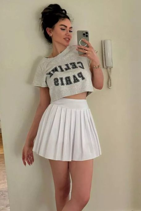 Charoite - Escort Girl in Earl's Court London