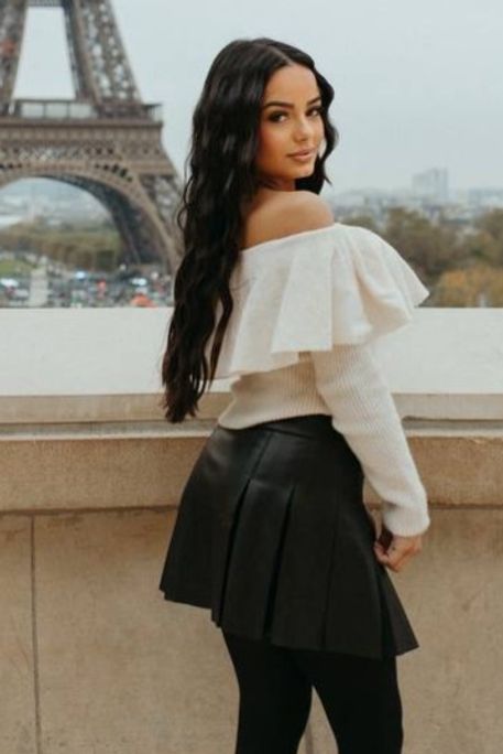 Flower - Escort Girl in Earl's Court London