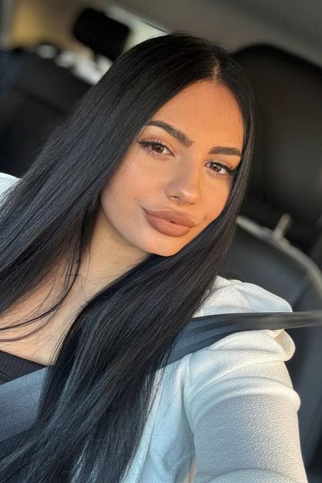 Sinita - Escort Girl in Royal Oak London