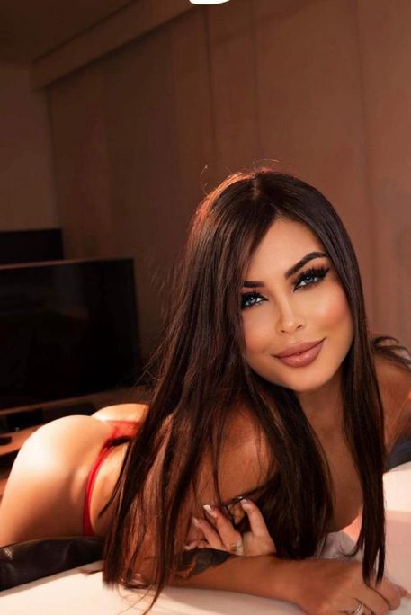 Espuma - Escort Girl in Earl's Court London