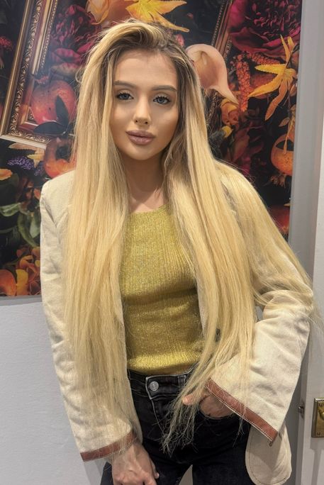 Valentina - Escort Girl in Earl's Court London