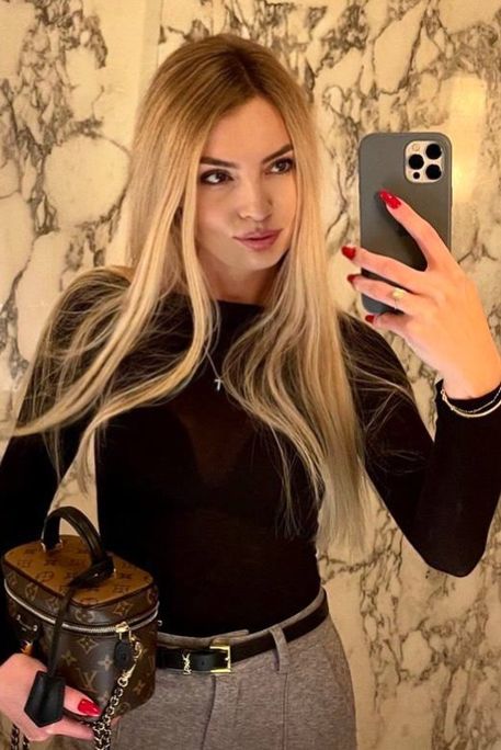Delissa - Escort Girl in Earl's Court London