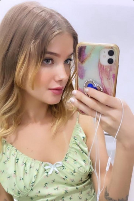 Bazia - Escort Girl in Earl's Court London