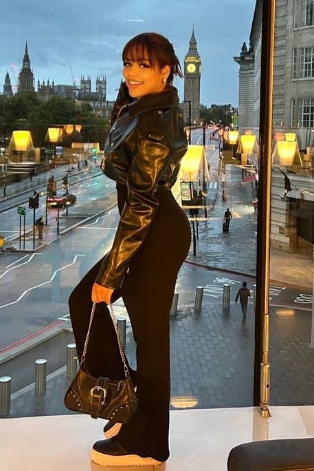 Parnava - Escort Girl in Victoria London