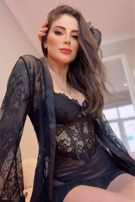 Freesia - Escort Girl in Earl's Court London