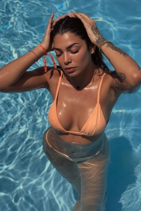 Roderica - Escort Girl in Canary Wharf London