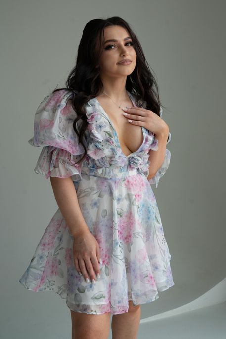 Agora - Escort Girl in Earl's Court London