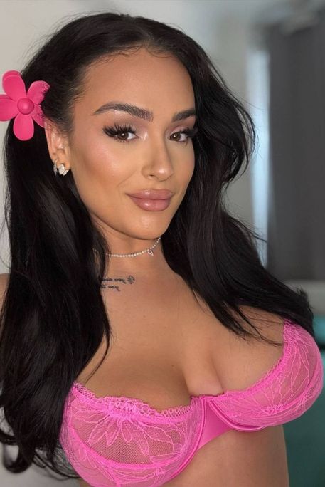 Candy - Escort Girl in Paddington London