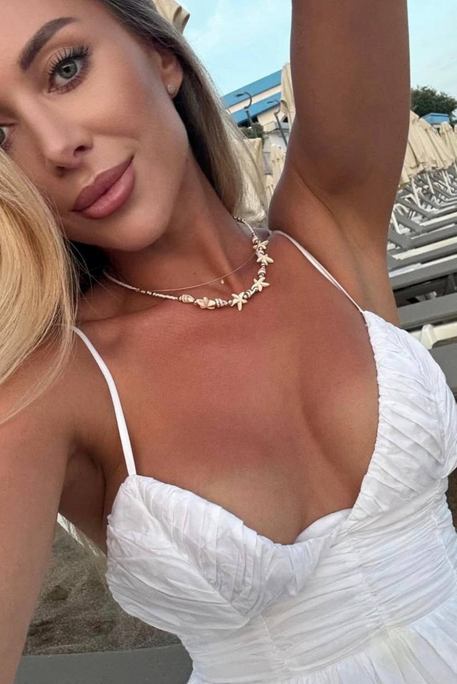 Mityana - Escort Girl in South Kensington London