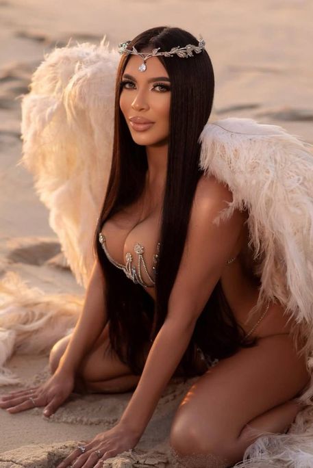 Jenny - Escort Girl in Victoria London