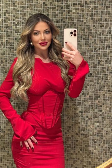 Catlyn - Escort Girl in High Street Kensington London