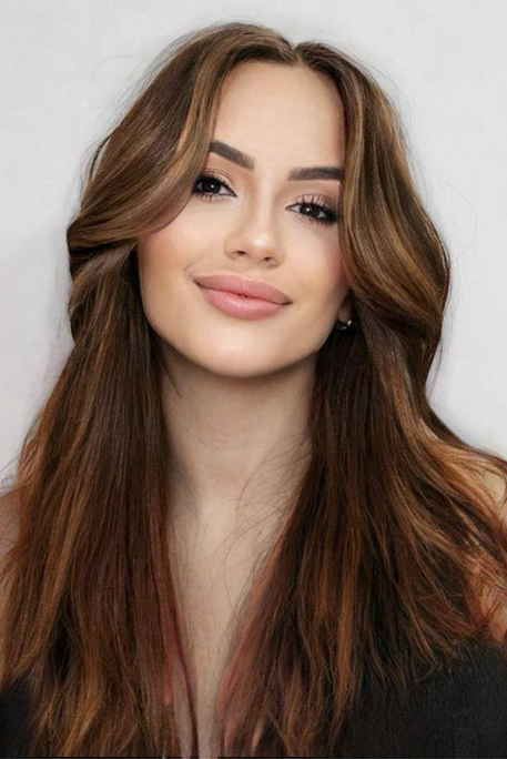 Lark - Escort Girl in Paddington London