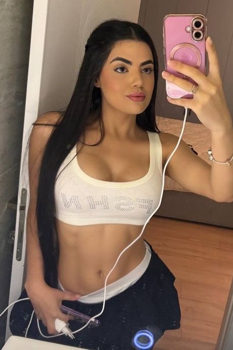 Mynthon - Escort Girl in Marylebone London