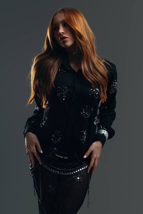 Tenna - Escort Girl in Paddington London