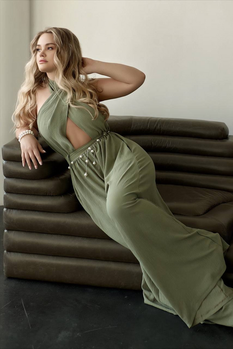 Manifesta - Escort Girl in South Kensington London