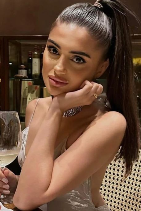 Joneva - Escort Girl in Bond Street London