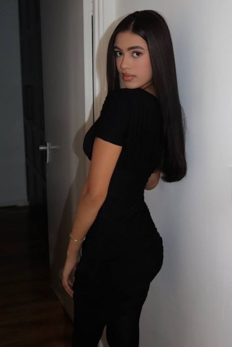 Aderyn - Escort Girl in Royal Oak London